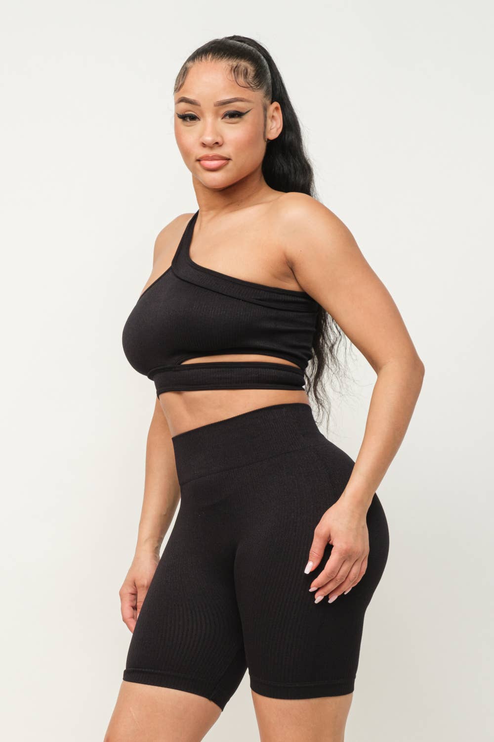 Well-in Vogue Cut Out One Shoulder Strap Top And Shorts Set