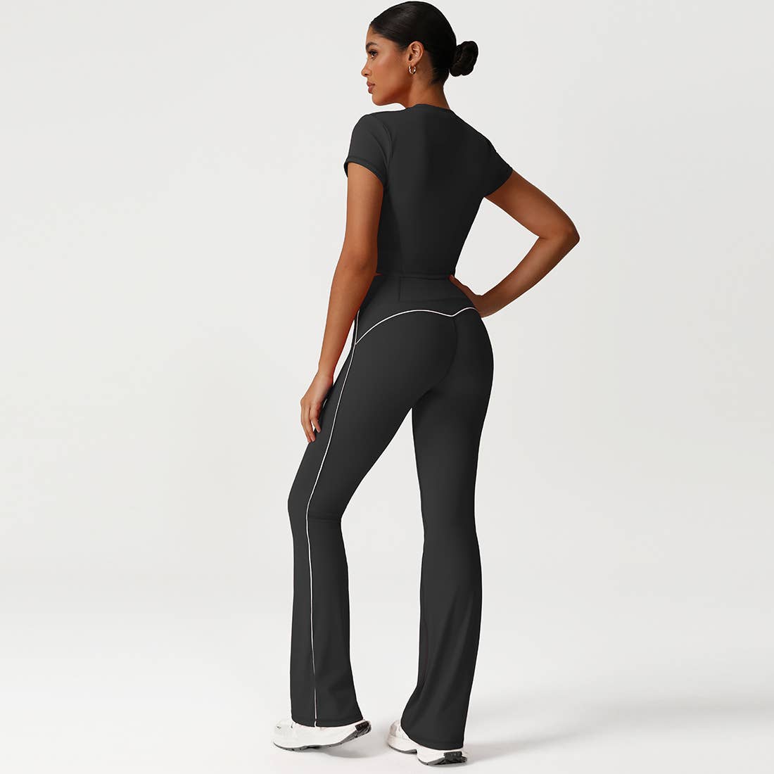 Well-in Vogue Flared Seamless Set
