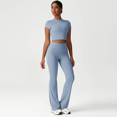 Well-in Vogue Flared Seamless Set