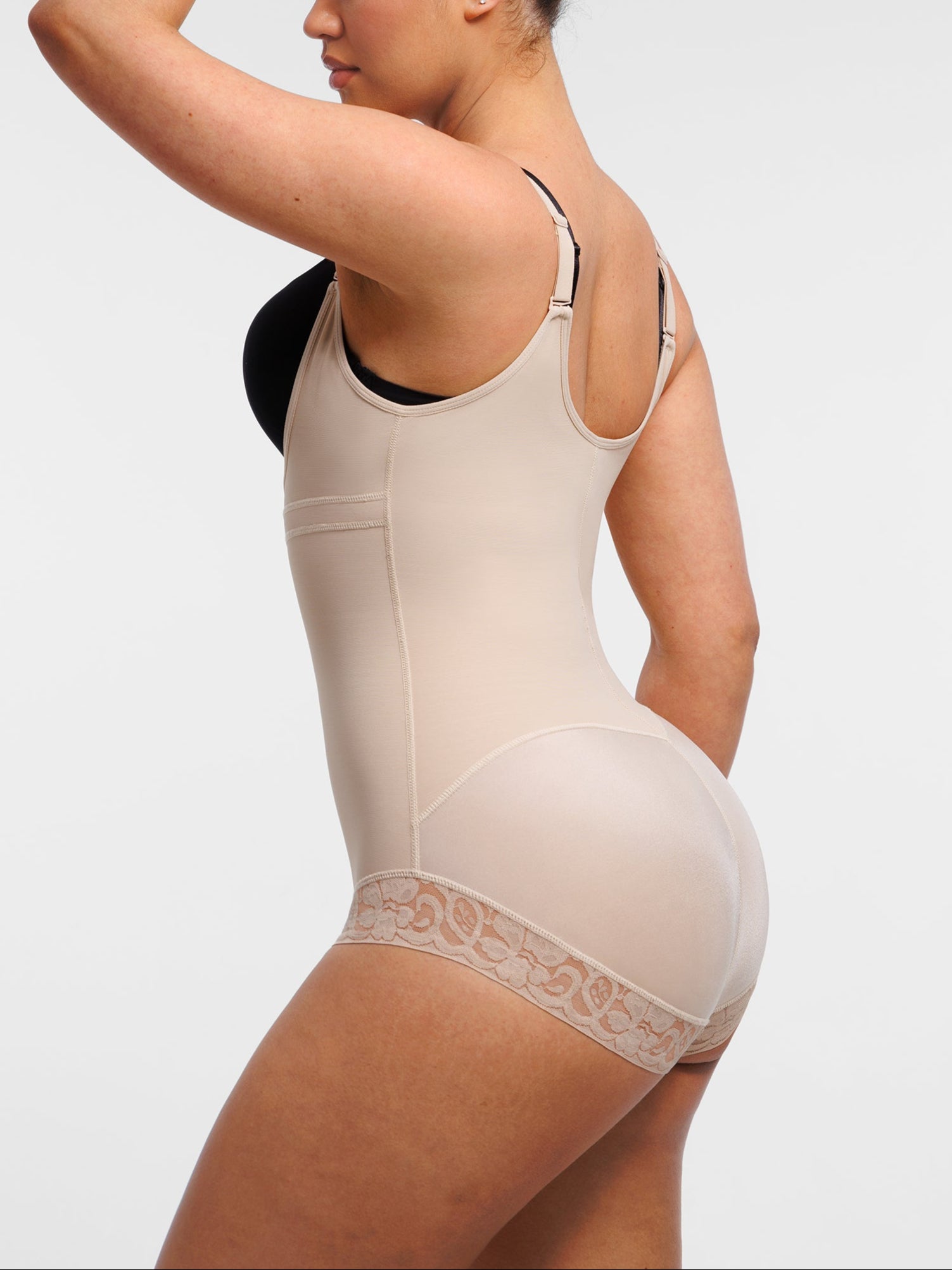 Well-in Vogue U-shaped Bust Lifting Front Zipper Lace Shapewear