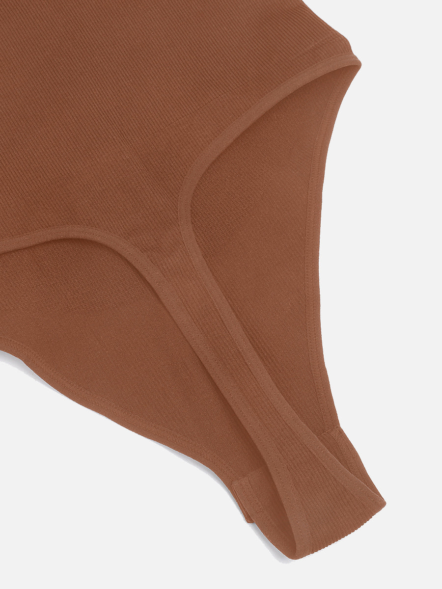 Well-in Vogue Seamless Deep V Waist and Abdomen Shaping Thong Bodysuit