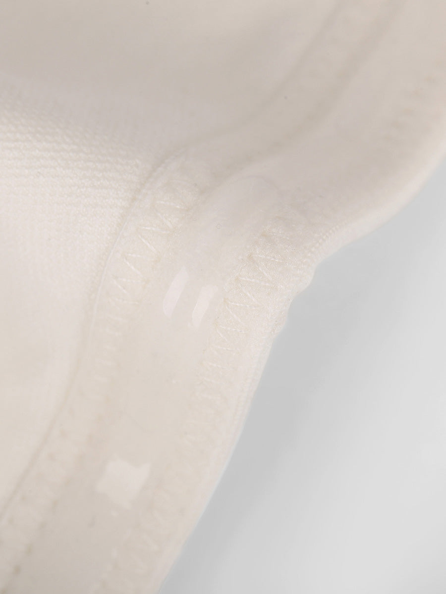 Well-in Vogue Seamless Strapless Wireless Breast Support Bra with Removable Cup Pad